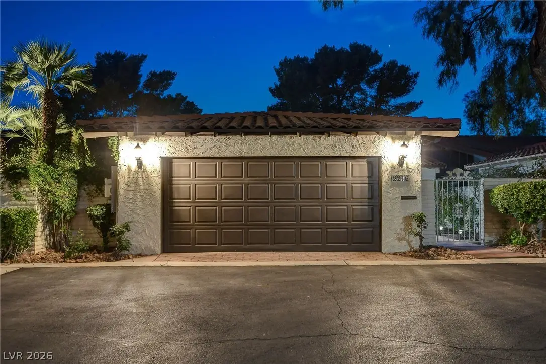 2216 Plaza Del Robles, Las Vegas, NV 89102 - #1