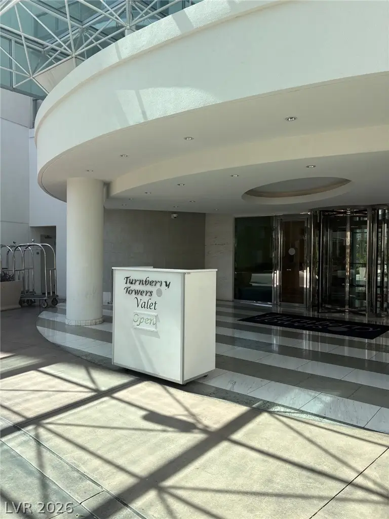 222 Karen Avenue #304, Las Vegas, NV 89109 - #2