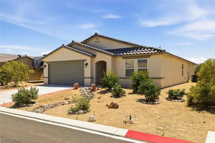 3813 E Gunnison Avenue, Pahrump, NV 89061 - #2
