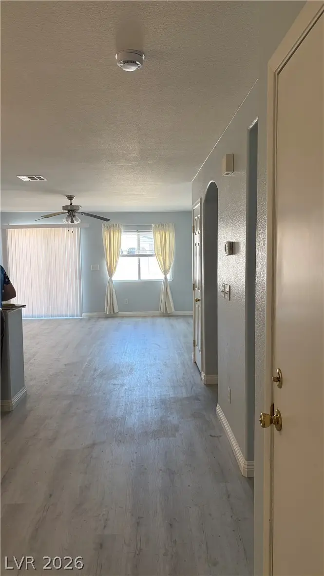 1006 Cliffbrook Hedge Avenue, North Las Vegas, NV 89081 - #2