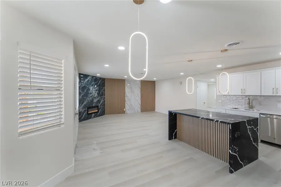 929 Sulphur Springs Lane #202, Las Vegas, NV 89128 - #2