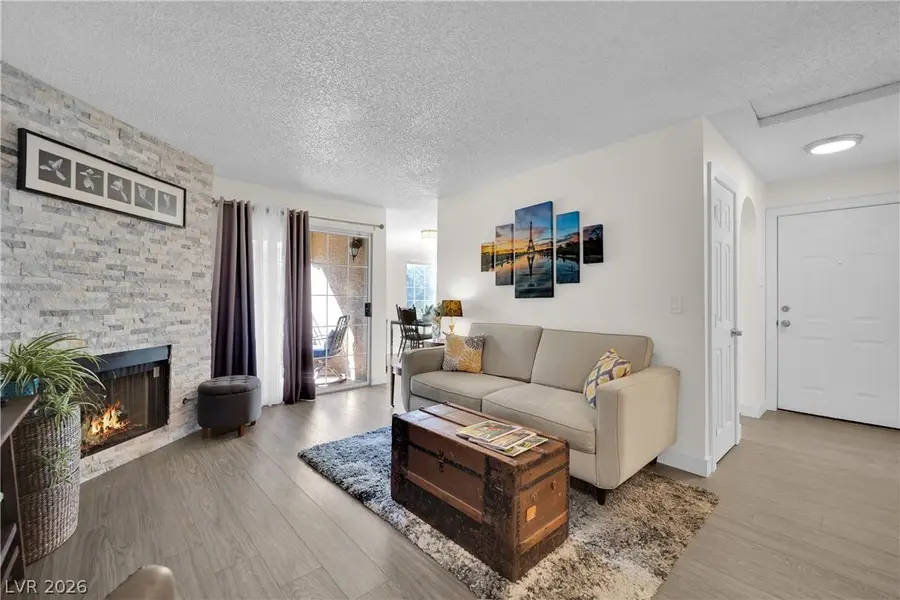 2200 S Fort Apache Road #2221, Las Vegas, NV 89117 - #2