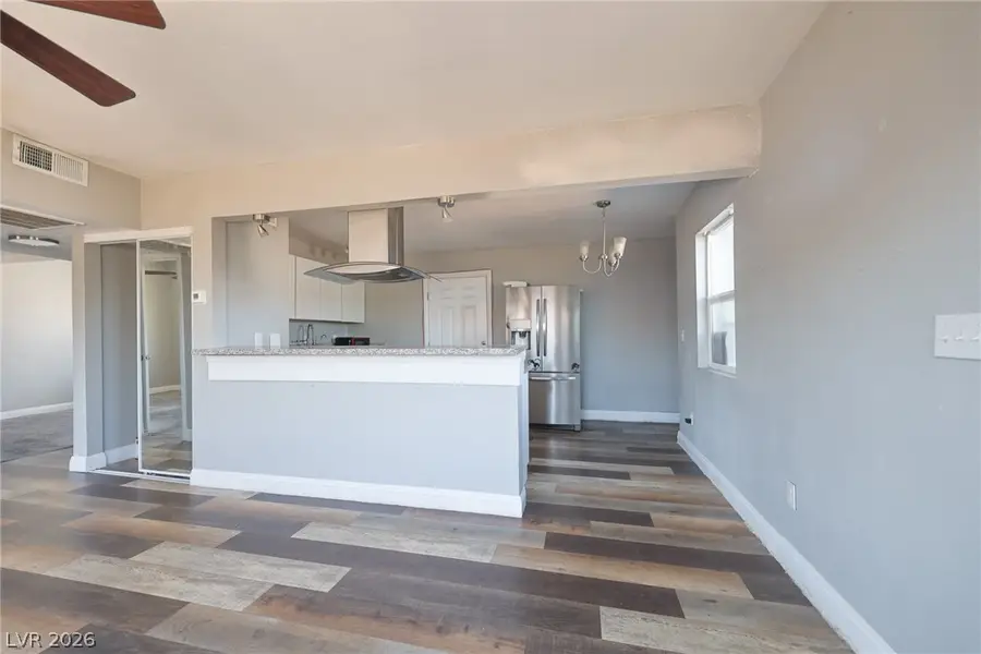 2125 E Oakey Boulevard, Las Vegas, NV 89104 - #2