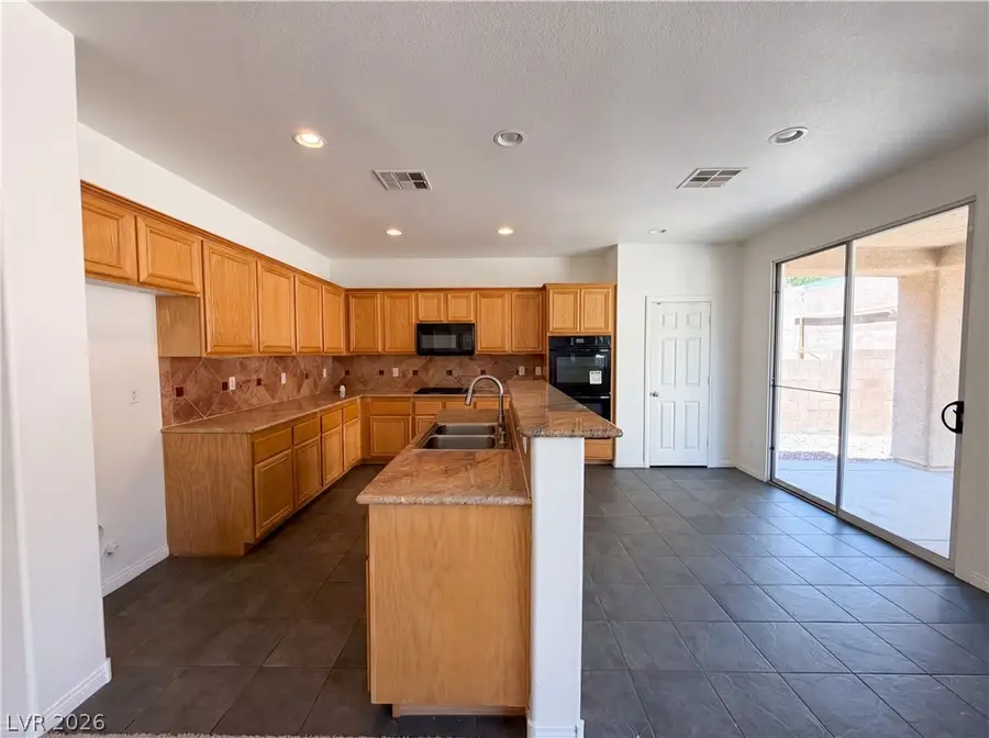 3216 Bonassola Avenue, North Las Vegas, NV 89031 - #2