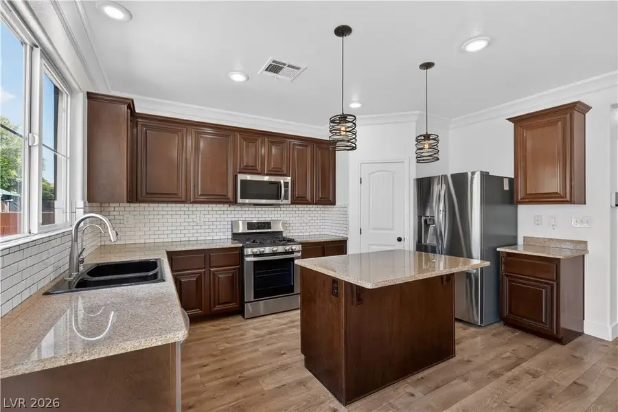 7304 Apache Mission Court, Las Vegas, NV 89179 - #3