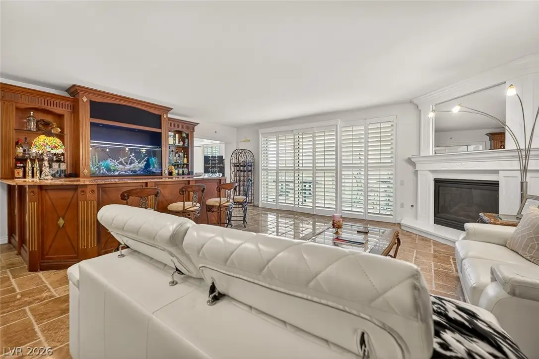 2747 Paradise Road #501, Las Vegas, NV 89109 - #1