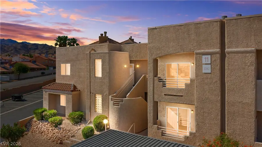 2242 Aspen Mirror Way #202, Laughlin, NV 89029 - #2