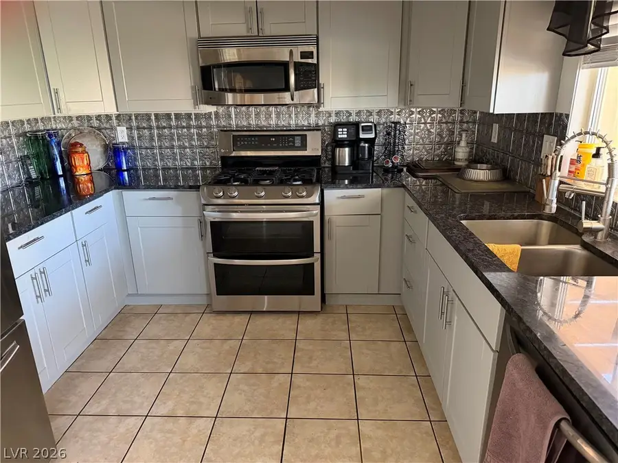 424 Tiger Lily Way, Henderson, NV 89015 - #2