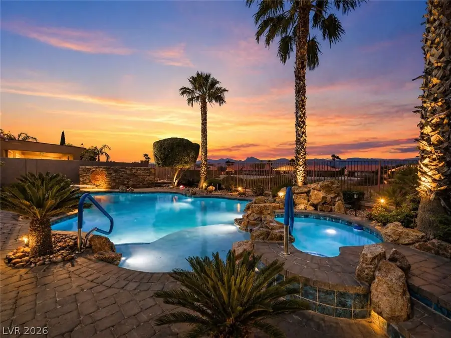8133 Bay Dunes Street, Las Vegas, NV 89131 - #3