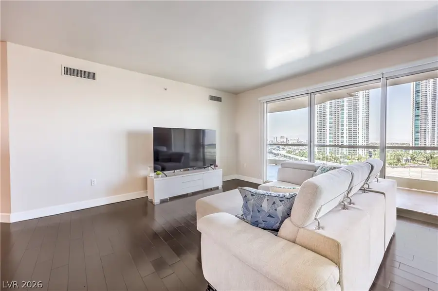 2777 Paradise Road #807, Las Vegas, NV 89109 - #2