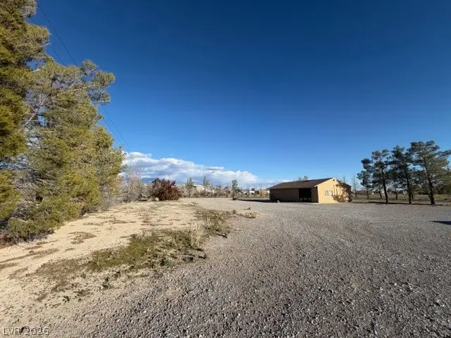 621 W Mesquite Avenue, Pahrump, NV 89060 - #2