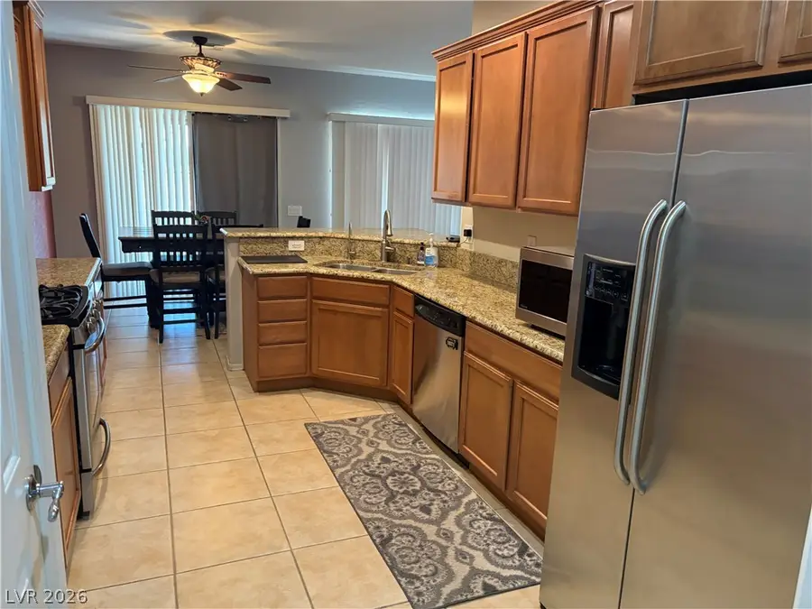 3463 Halter Drive, Las Vegas, NV 89122 - #3