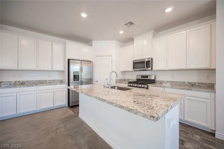6505 Smithville Avenue, Las Vegas, NV 89142 - #2