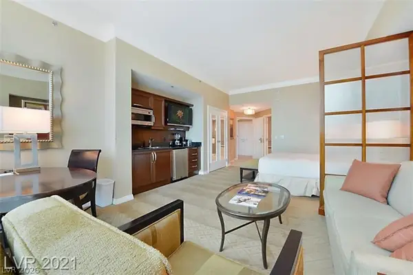 135 E Harmon Avenue #1804, Las Vegas, NV 89109