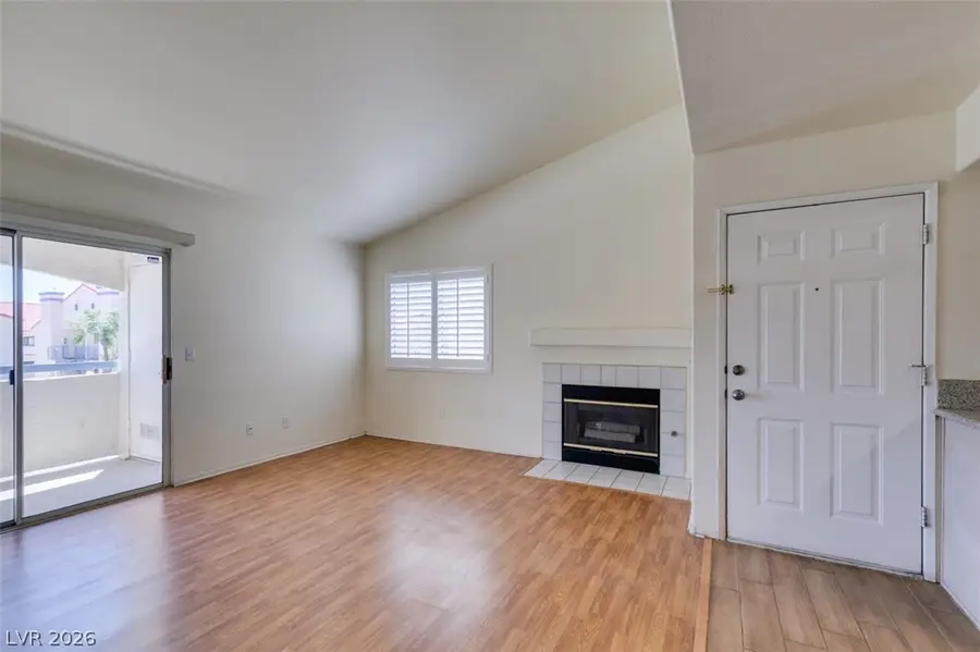 2725 S Nellis Boulevard #2088, Las Vegas, NV 89121 - #2