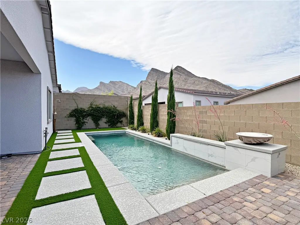 11622 Peregrine Point Court, Las Vegas, NV 89138 - #1