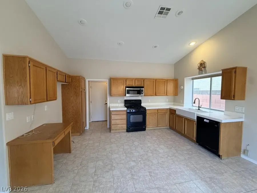 4102 Hemphill Street, North Las Vegas, NV 89032 - #2