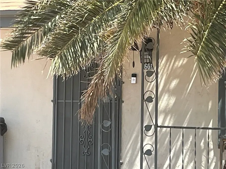 601 N 4th Street, Las Vegas, NV 89101 - #2