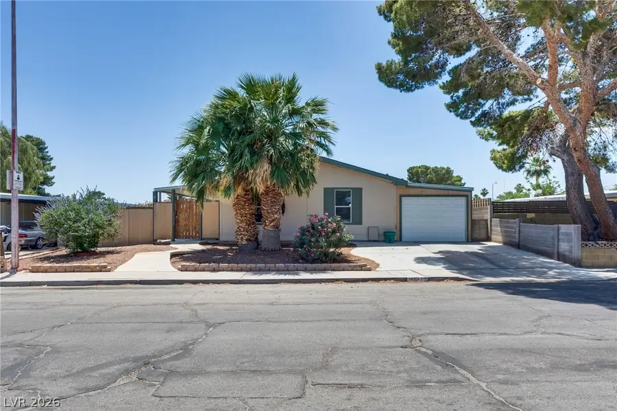 5423 N Sir Richard Drive, Las Vegas, NV 89110 - #2