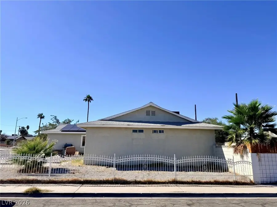 2116 La Harve Drive, Las Vegas, NV 89106 - #2
