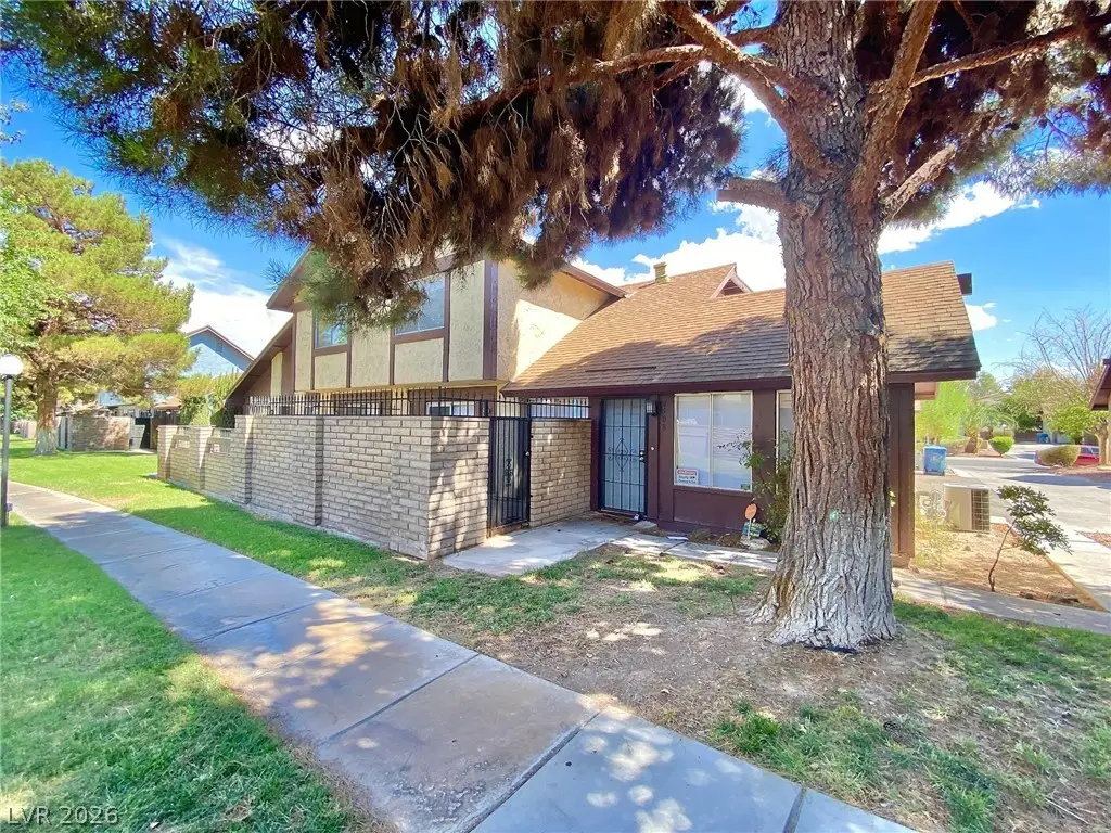 4508 Del Oro Drive, Las Vegas, NV 89102 - #1