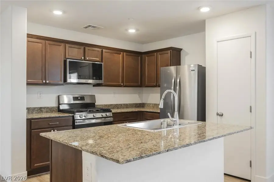 4569 Woolcomber Street, Las Vegas, NV 89115 - #2