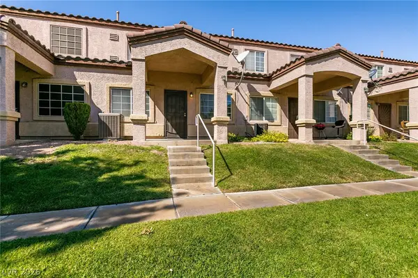 1956 Vista Malaga Street #103, Las Vegas, NV 89106