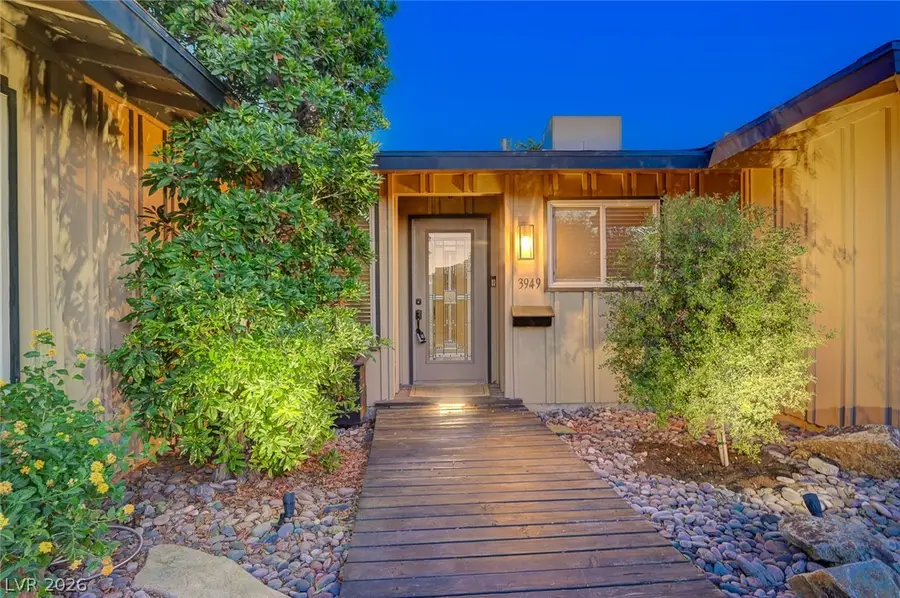 3949 Brighthill Avenue, Las Vegas, NV 89121 - #3