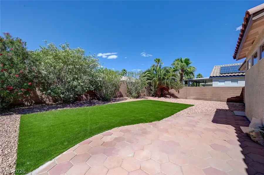4126 Farmdale Avenue, North Las Vegas, NV 89031 - #2