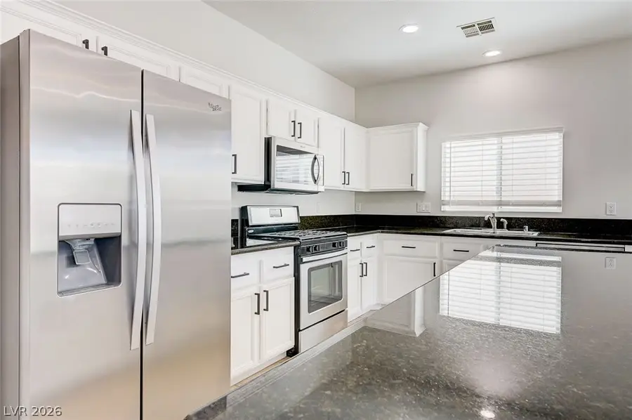 4126 Farmdale Avenue, North Las Vegas, NV 89031 - #3
