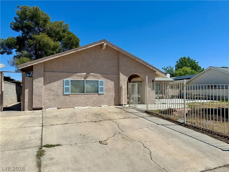 5316 Palmyra Avenue, Las Vegas, NV 89146 - #2