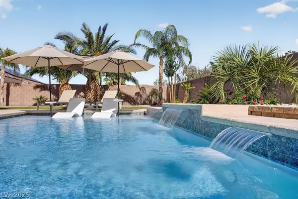 8355 Lovers Knot Court, Las Vegas, NV 89131