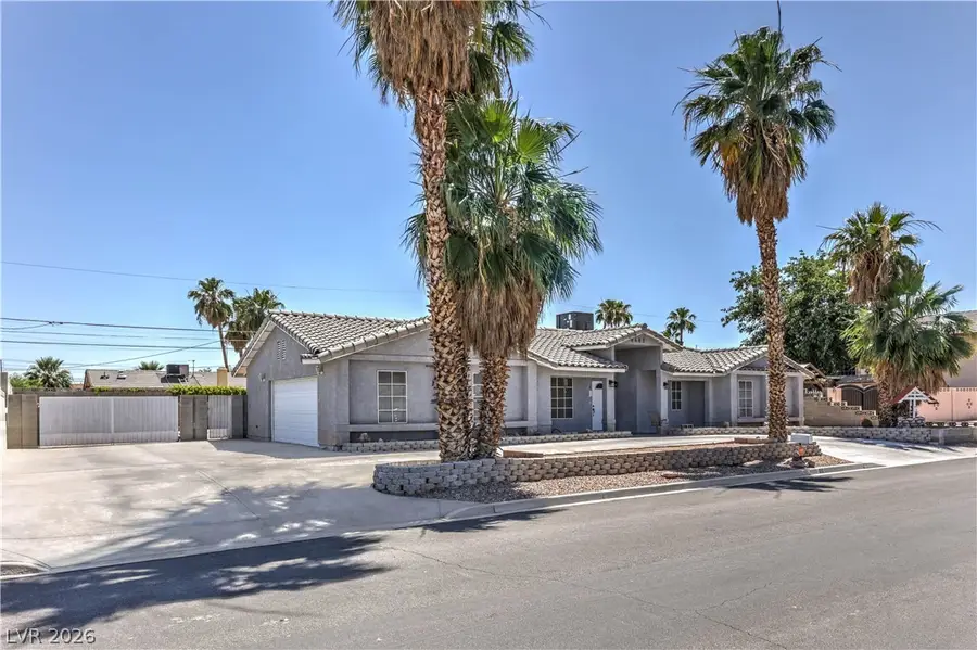 4465 E Cleveland Avenue, Las Vegas, NV 89104 - #3