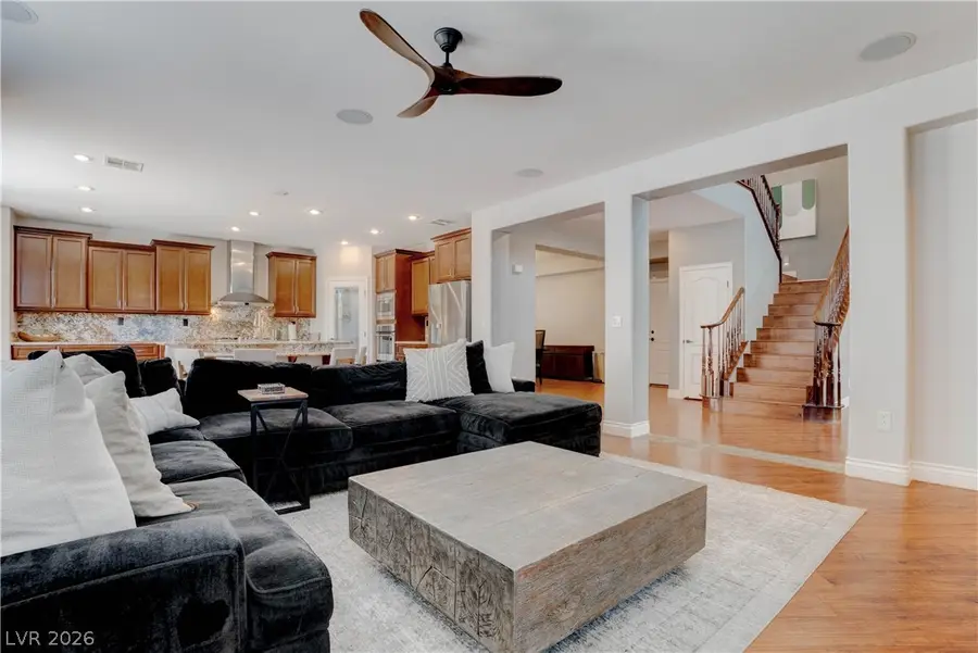 8584 Myrtle Flag Avenue, Las Vegas, NV 89178 - #3