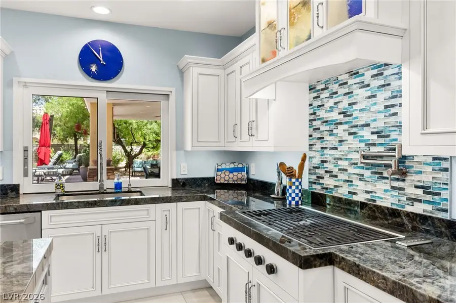 7428 Doe Avenue, Las Vegas, NV 89117 - #3