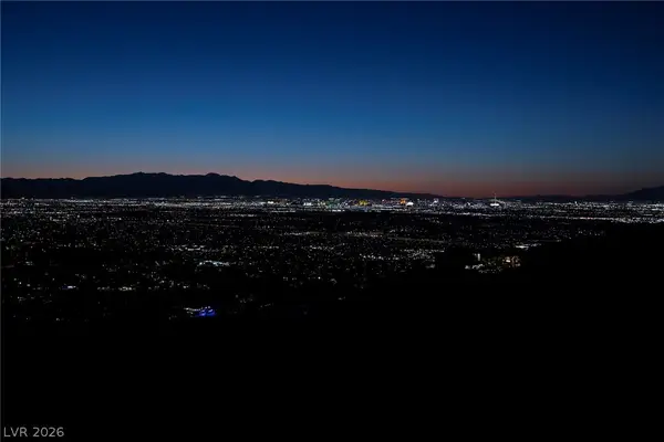 523 Rock Peak Drive, Henderson, NV 89012