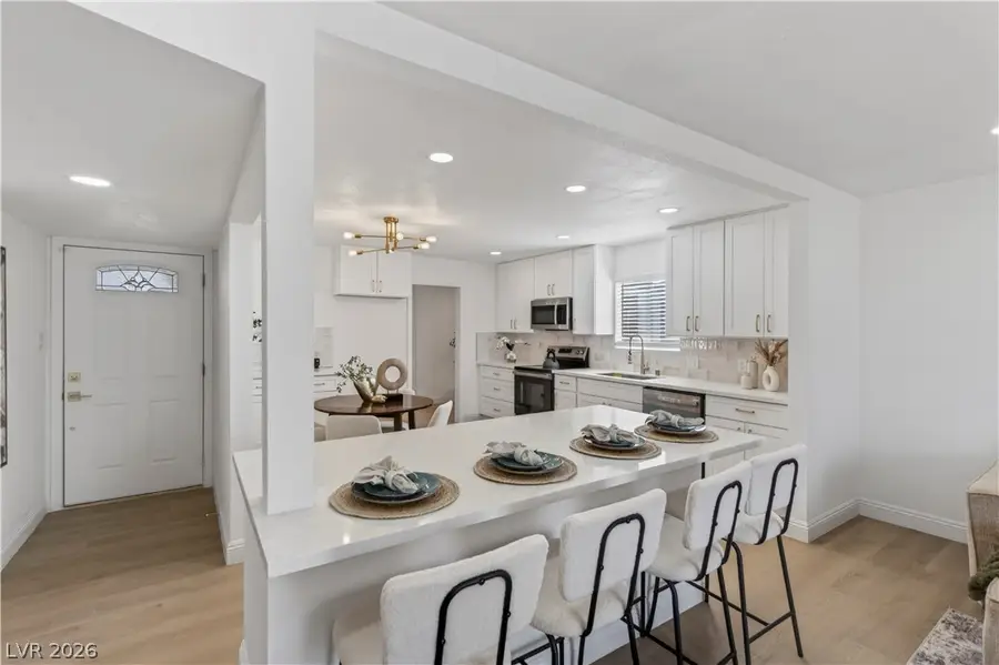 4696 E Twain Avenue, Las Vegas, NV 89121 - #2