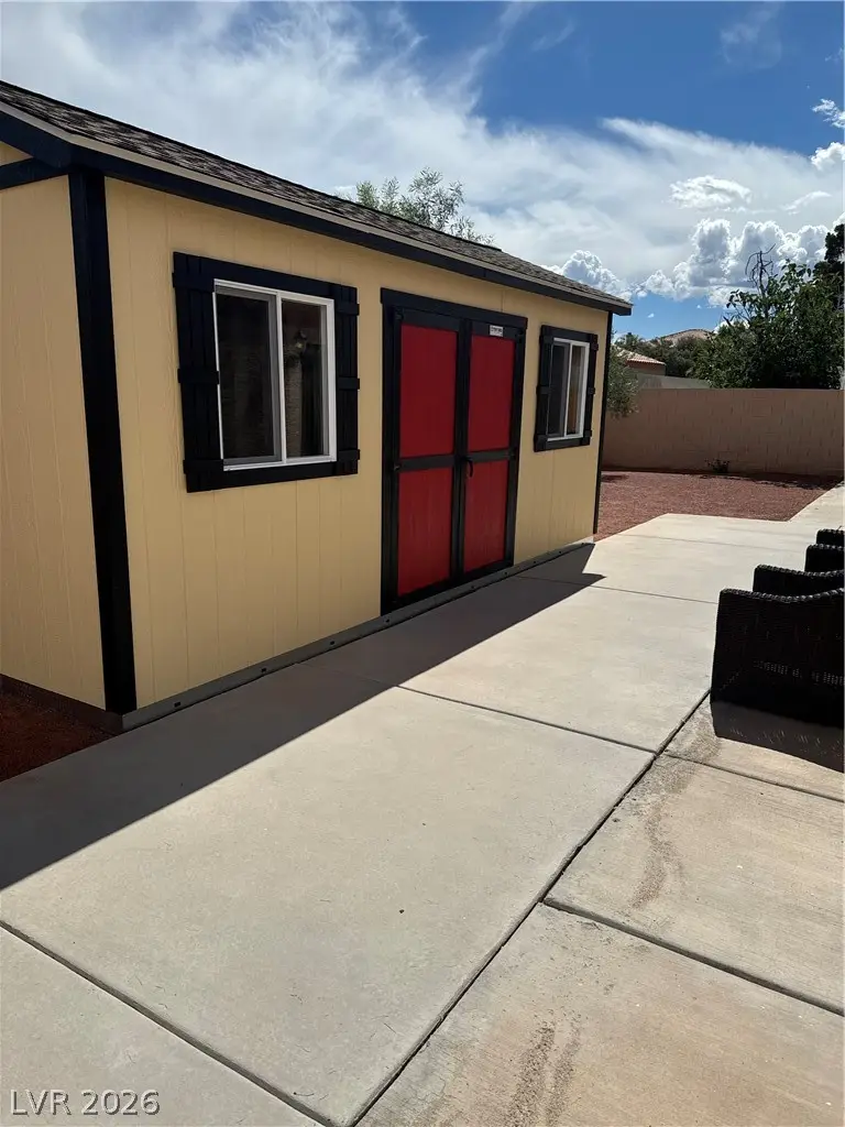 5105 W Desert Inn Road, Las Vegas, NV 89146 - #1