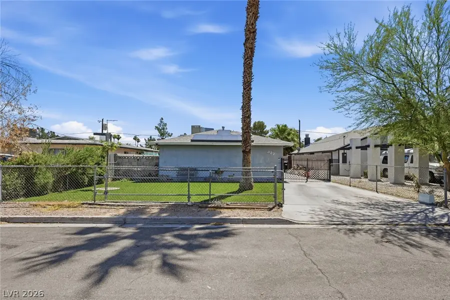 327 Arnold Street, Las Vegas, NV 89106 - #2