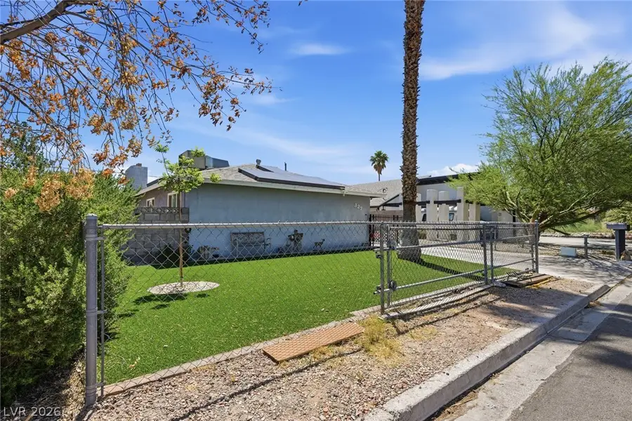 327 Arnold Street, Las Vegas, NV 89106 - #3