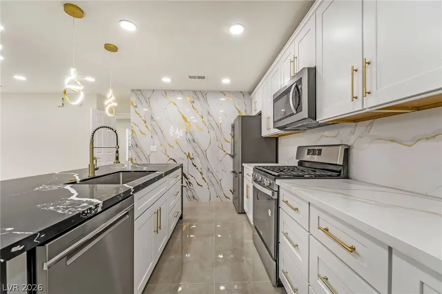 2200 S Fort Apache Road #2073, Las Vegas, NV 89117 - #3