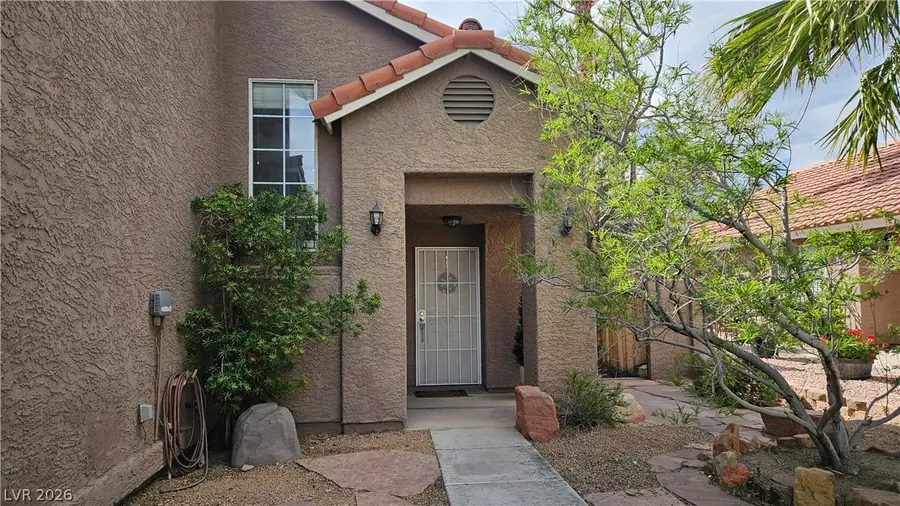 3205 Shallow Point Circle Circle, Las Vegas, NV 89117 - #2