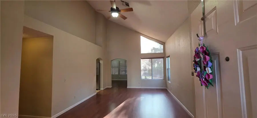 3205 Shallow Point Circle Circle, Las Vegas, NV 89117 - #3