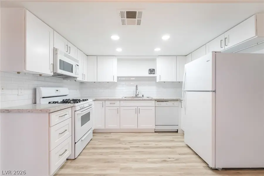 6633 W Tropicana Avenue #101, Las Vegas, NV 89103 - #2