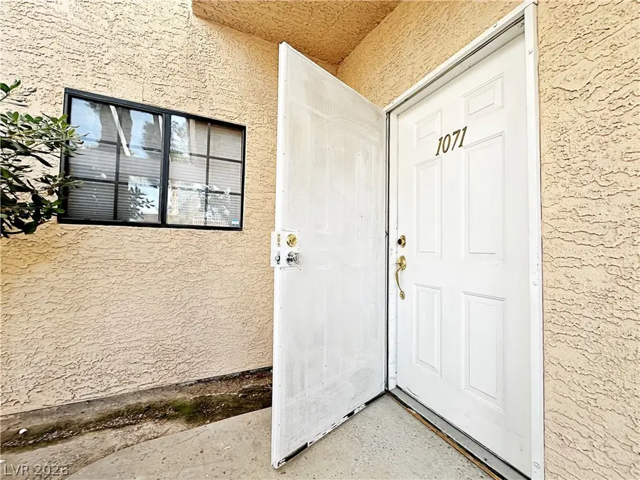 2851 S Valley View Boulevard #1071, Las Vegas, NV 89102 - #2