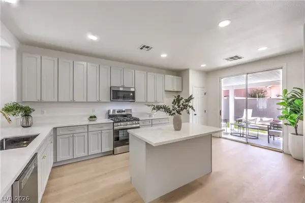 11855 Bella Luna Street, Las Vegas, NV 89183
