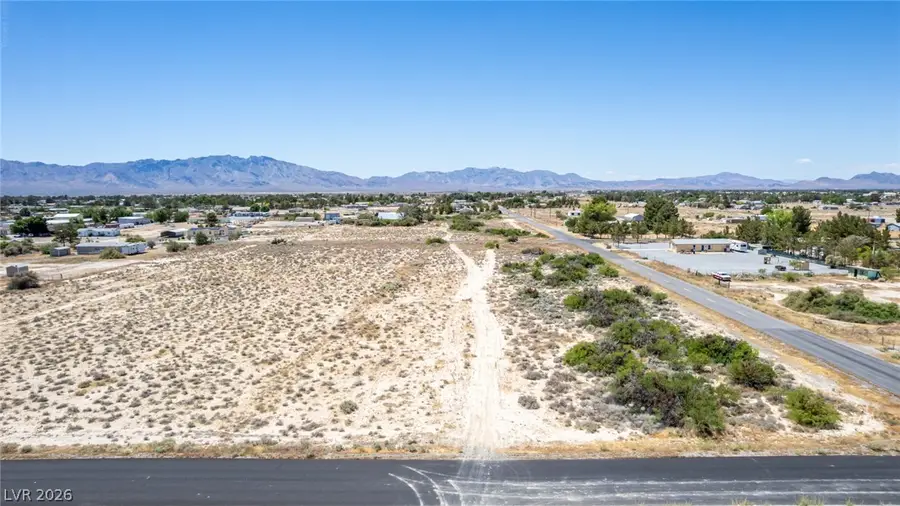 2221 E Jeane Avenue, Pahrump, NV 89048 - #2