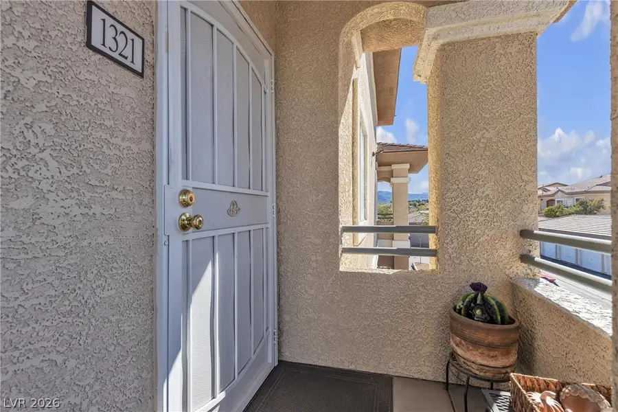 833 Aspen Peak Loop #1321, Henderson, NV 89011 - #3