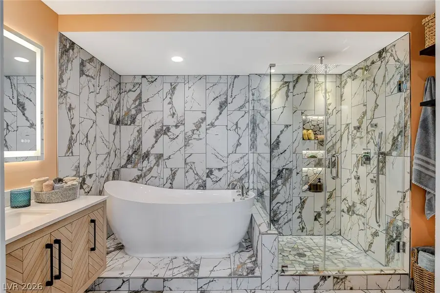2700 Las Vegas Boulevard #2604, Las Vegas, NV 89109 - #3