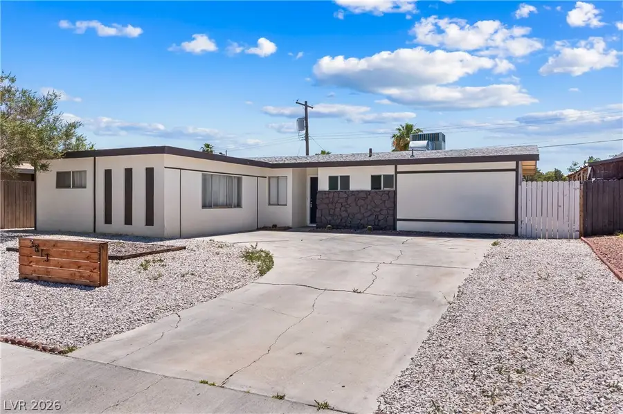 3813 El Conlon Avenue, Las Vegas, NV 89102 - #2